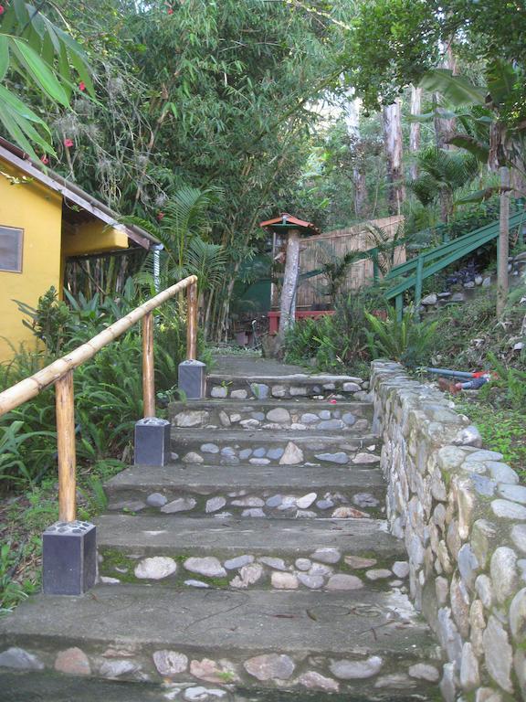 Casa Madre Tierra Vilcabamba Exterior photo