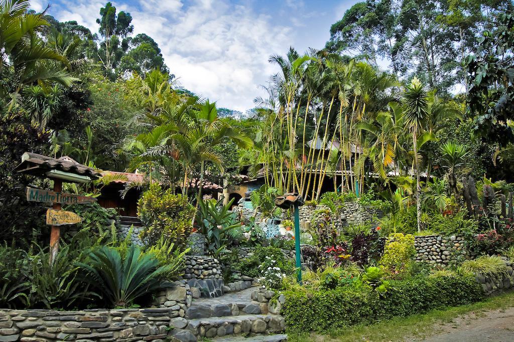 Casa Madre Tierra Vilcabamba Exterior photo