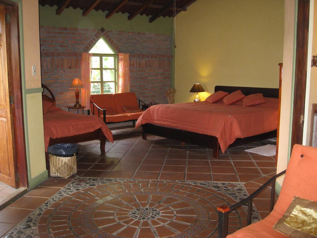 Casa Madre Tierra Vilcabamba Room photo